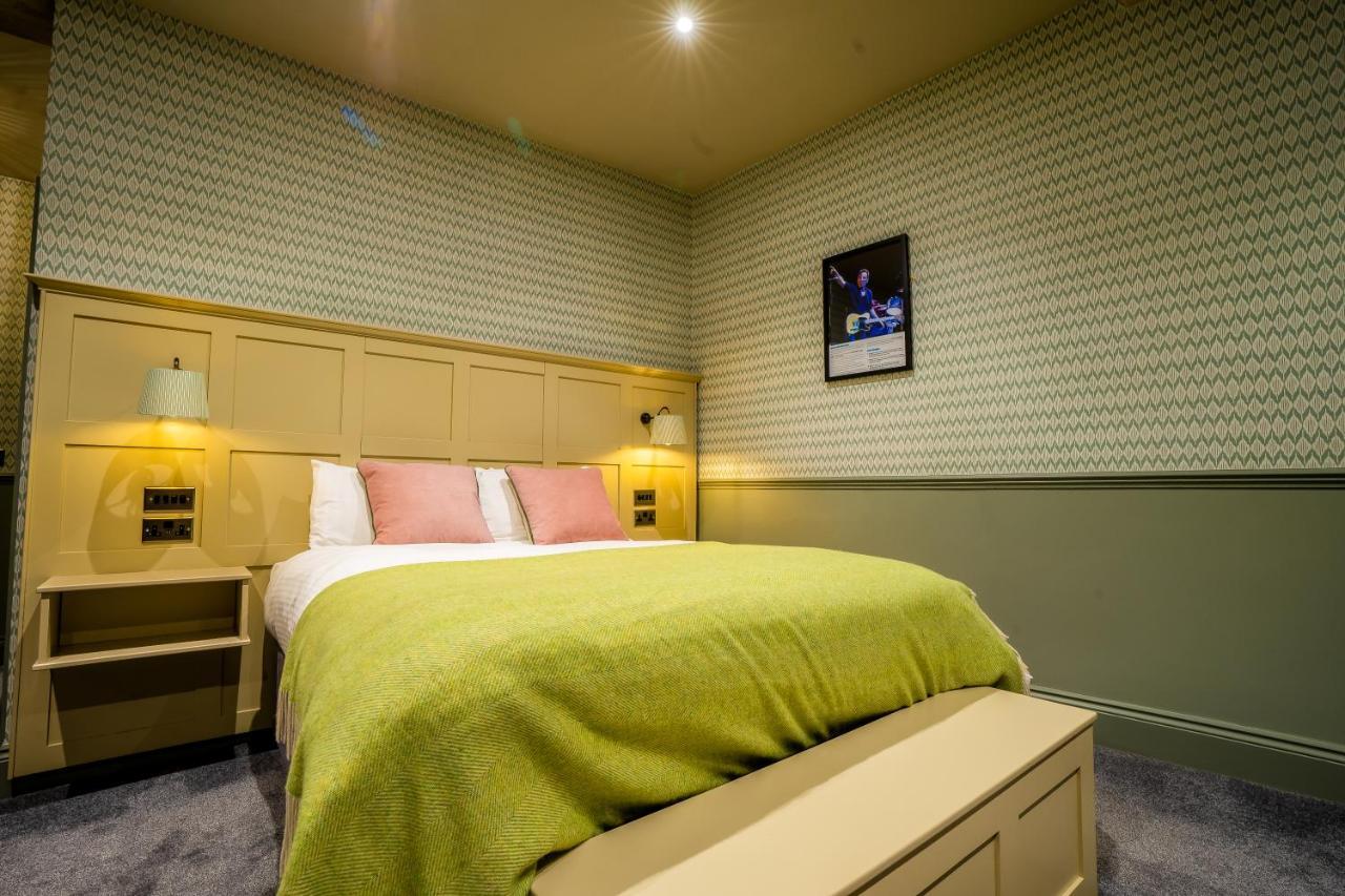 The Crown Hotel กลาสตันเบอรี ภายนอก รูปภาพ